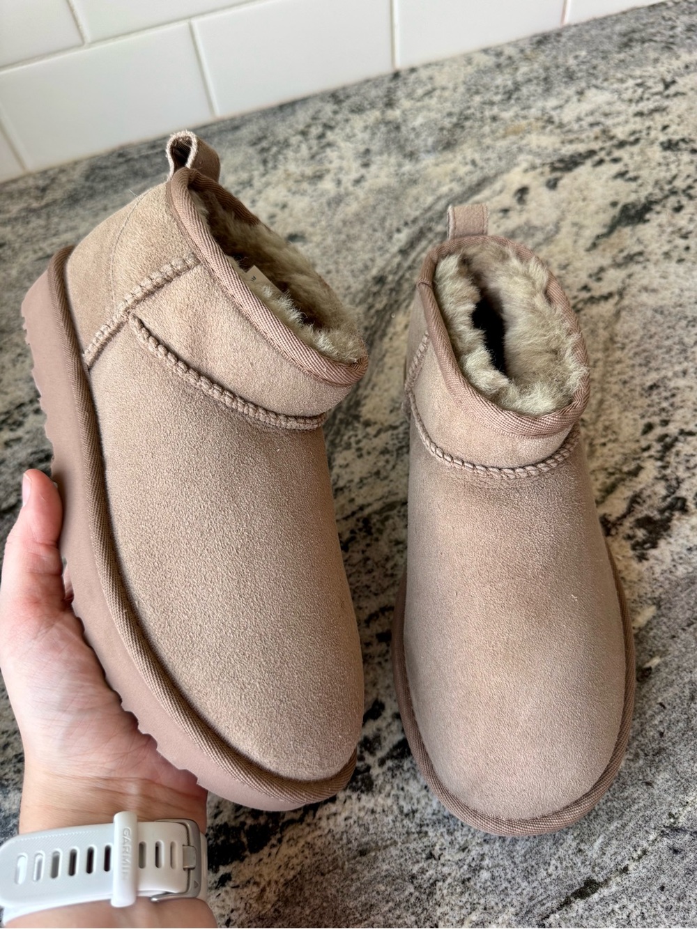 UGG Women's Classic Ultra Mini in Caribou. EUC. Size 5